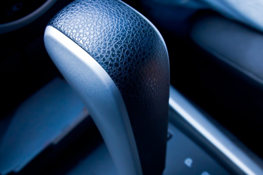 Boite de vitesse manuelle, mécanique auto au garage KER-AUTO à Kervignac sur le secteur de Riantec, Hennebont, Languidic, Inzinzac-Lochrist et Brandérion.